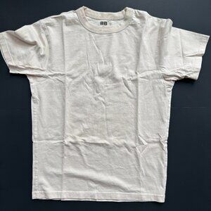Uniqlo Tshirt XS